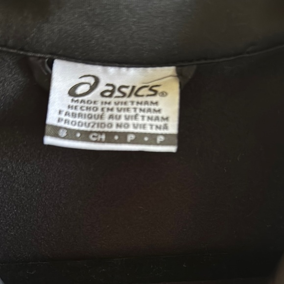 Asics Black Reflective Vest - Picture 3 of 14